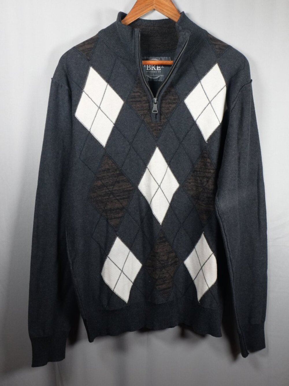 BKE Sweater Men Size M Gray Standard Fit Quarter Zip Pullover Cotton Knit Buckle